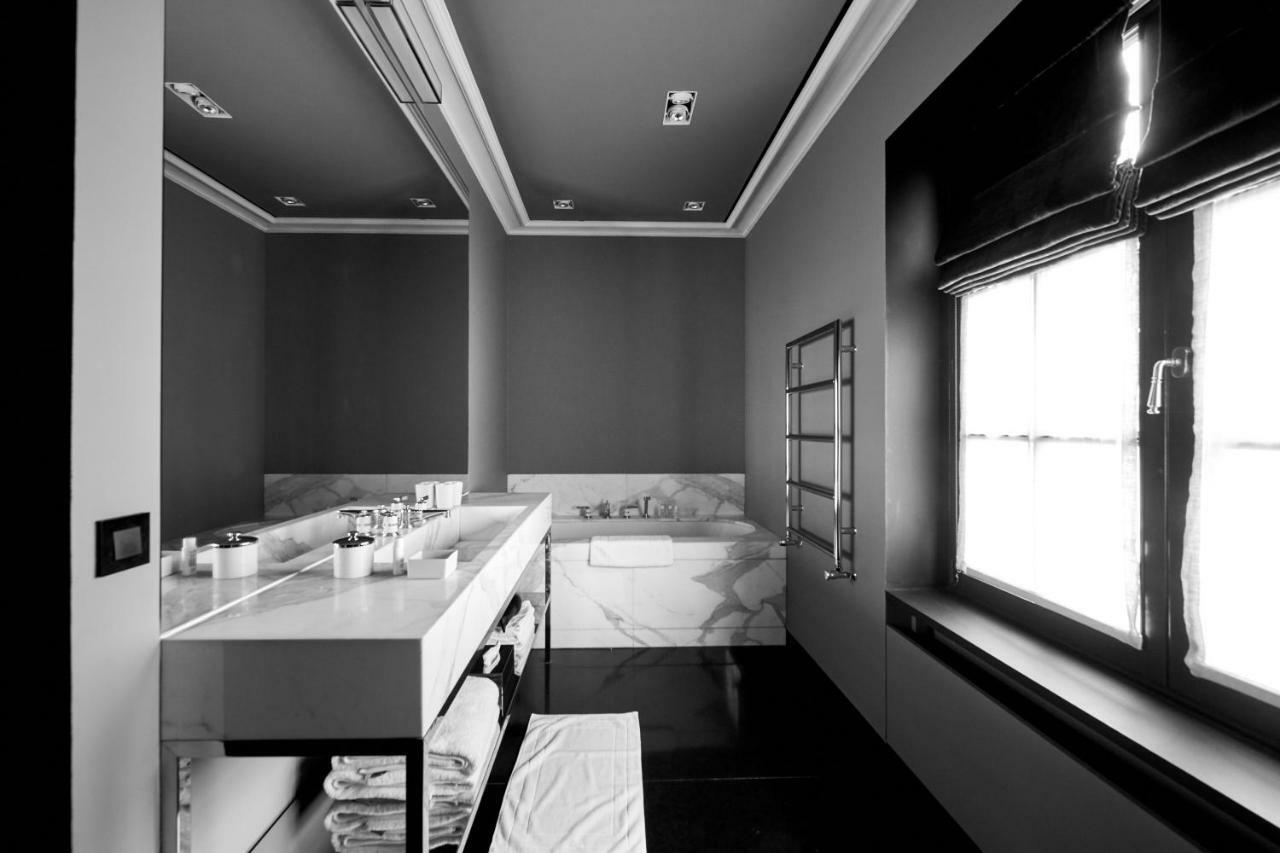 Hotel Odette En Ville إيكسلس المظهر الخارجي الصورة